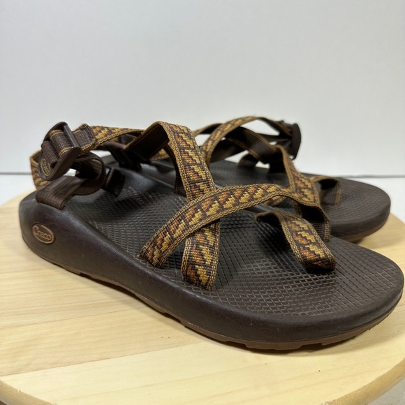 Chaco Z/2 Men\'s Hiking Sport Sandals Toe Loop Size 10 Brown Graphic Camp Trail main image 6